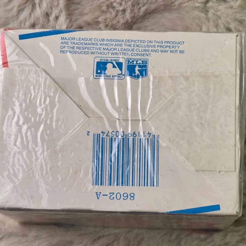 1988 Fleer Baseball Logo Stickers & Updated Trading Cards Sealed Box 132 Cards